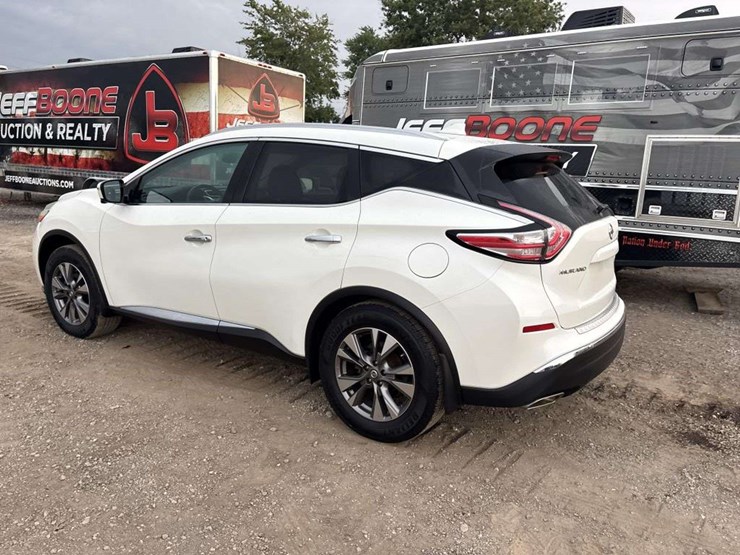 2017-nissan-murano-sl-image-2