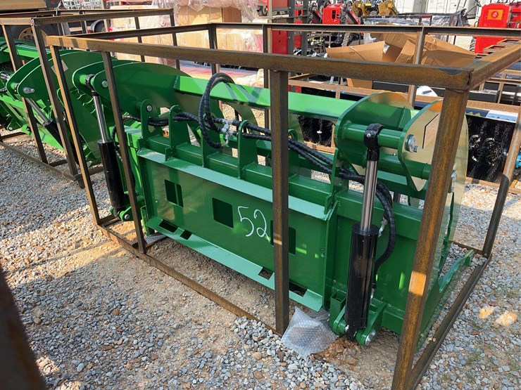 agt-skid-steer-grapple,-72"-image-5
