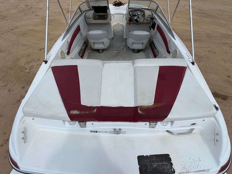 2007-glastron-gt-205-bowrider-boat-w/-volvo-penta-5.0l-v8-&-volvo-penta-sx-a-stern-drive-image-38