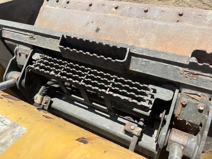 2019-caterpillar-272d2-image-13