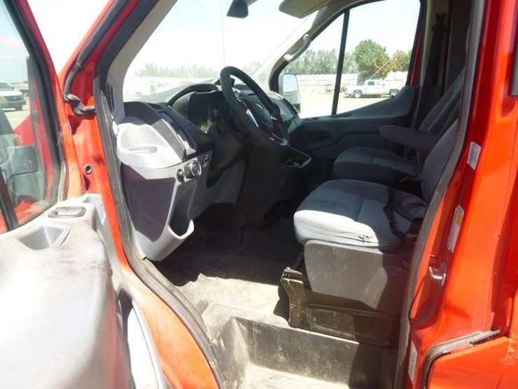 2018-ford-transit-image-8