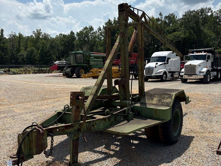 hydraulic-boom-pole-on-wheels-image-2