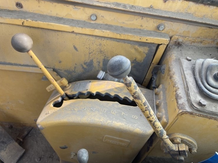 1975-caterpillar-627b-image-19