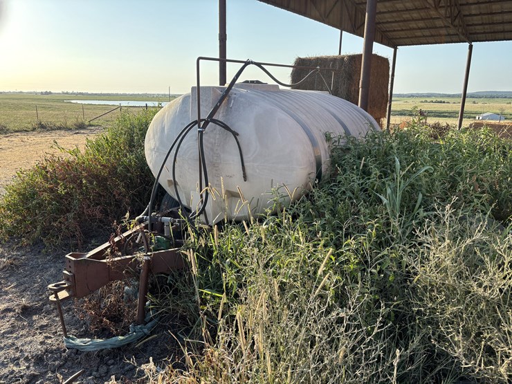 1200-gallon-sprayer-image-3