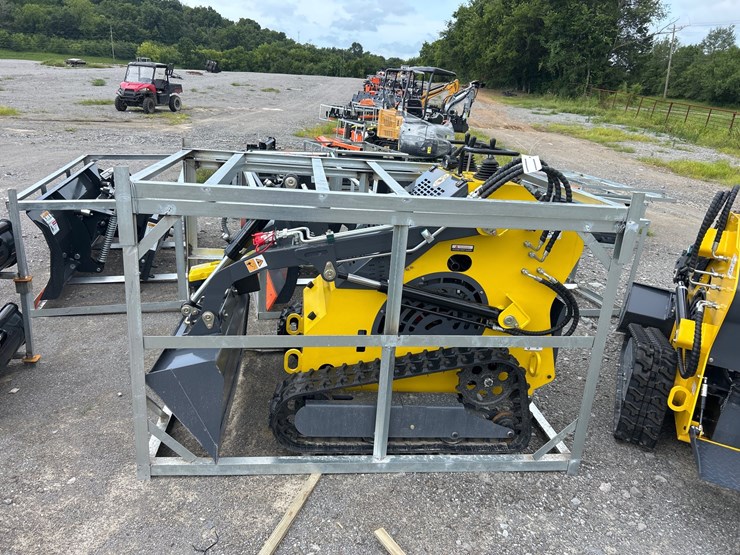 #11-•-2026-ats-t460-mini-track-skid-steer-image-1