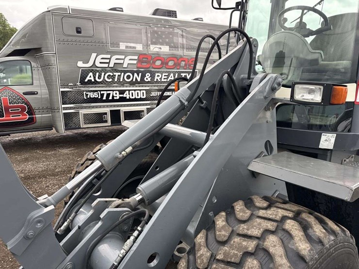terex-tl80-image-8