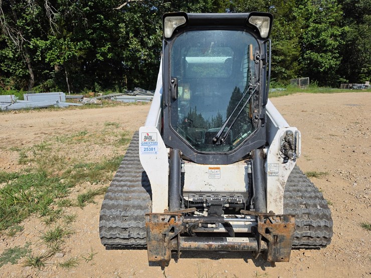 2020-bobcat-t770-image-9