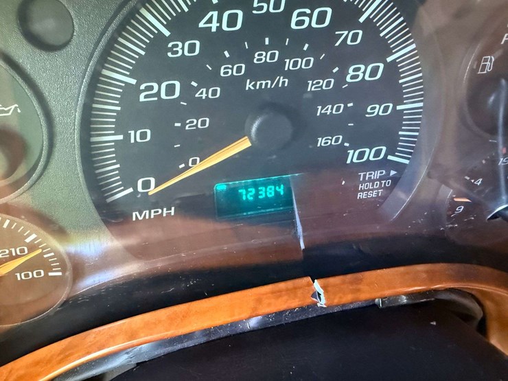 2007-chevrolet-express-"chateau"-(72,384-miles)-image-27