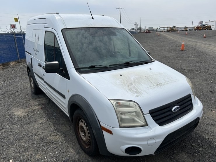 2010-ford-transit-connect-image-7