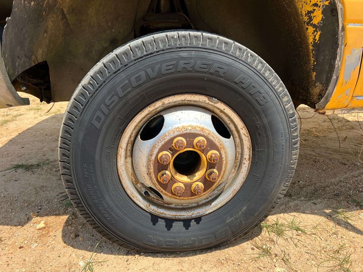1995-dodge-ram-3500-image-10