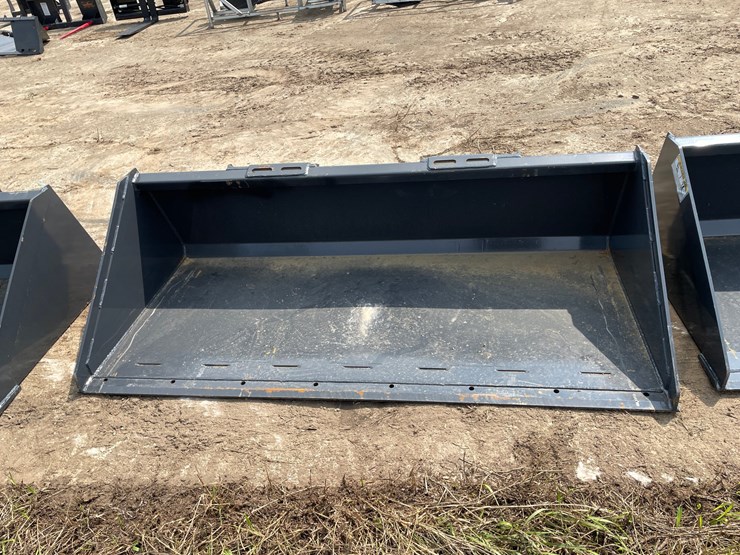 #9813-•-wolverine-76"-bucket-attachment-image-2