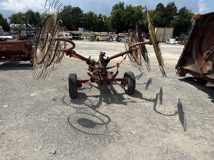 m&w-8-wheel-image-5