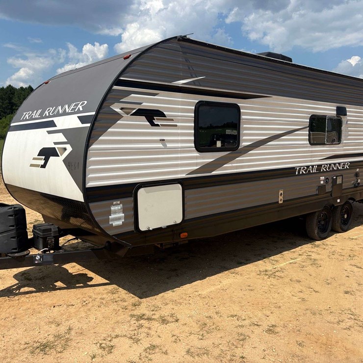 2022 Heartland TrailRunner 29' Bumper Pull Travel Trailer