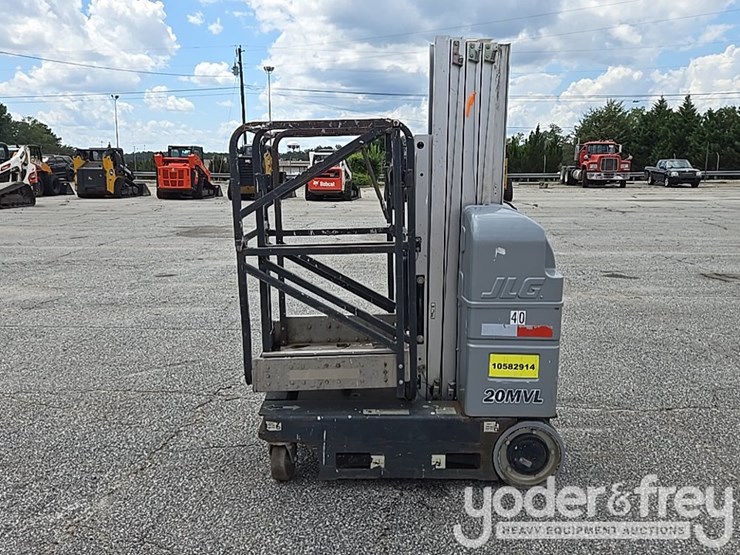 2017-jlg-20mvl-image-2