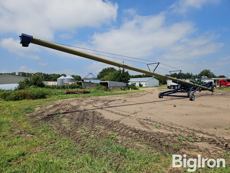 harvest-international-h1382-image-5
