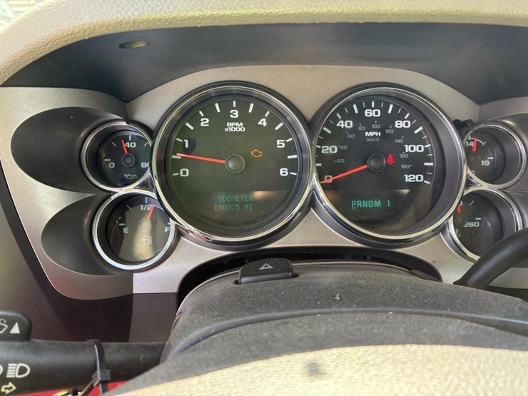 2012-gmc-sierra-3500hd-image-16