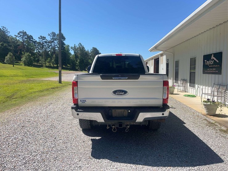 2017-ford-f250-image-4