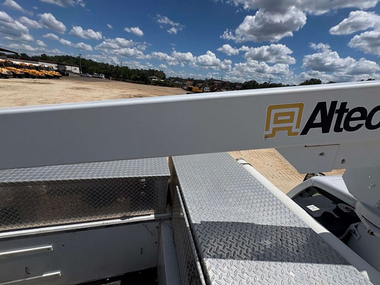 2012-altec-at200a-image-46