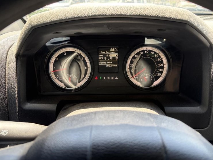 2016-dodge-ram-1500-image-15