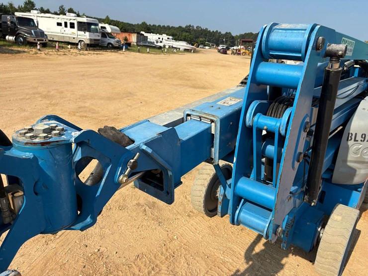2012-genie-z40/23n-image-17