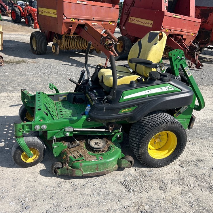 JOHN DEERE Z930M