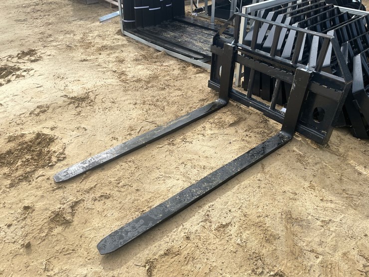 #2115-•-jct-skid-steer-mounted-pallet-fork-frame-with-60"-forks-image-1