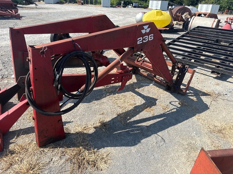 massey-ferguson-236-image-5