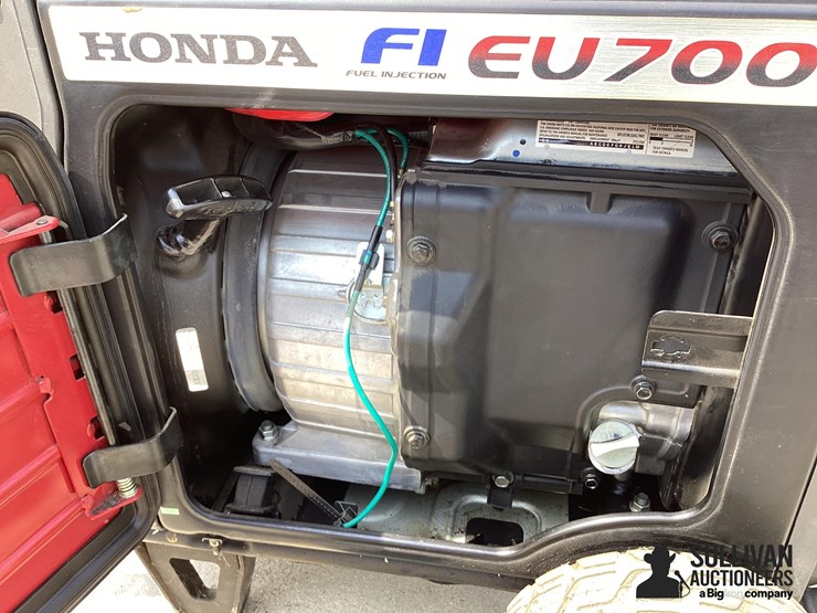 honda-eu7000is-image-13