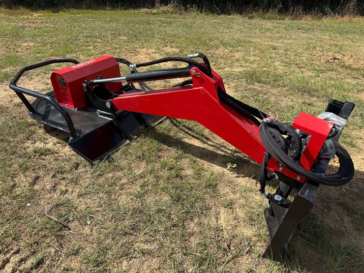 44"-articulating-brush-cutter-attachment-image-4