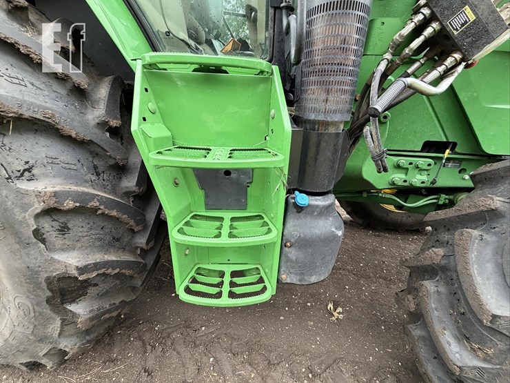2014-john-deere-6190r-image-22
