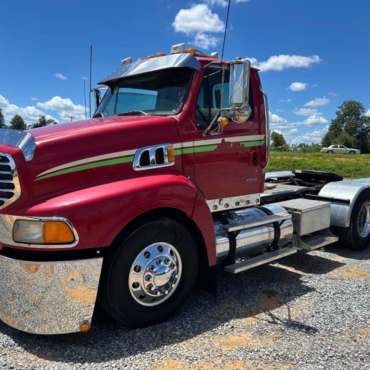 2007 STERLING AT9500
