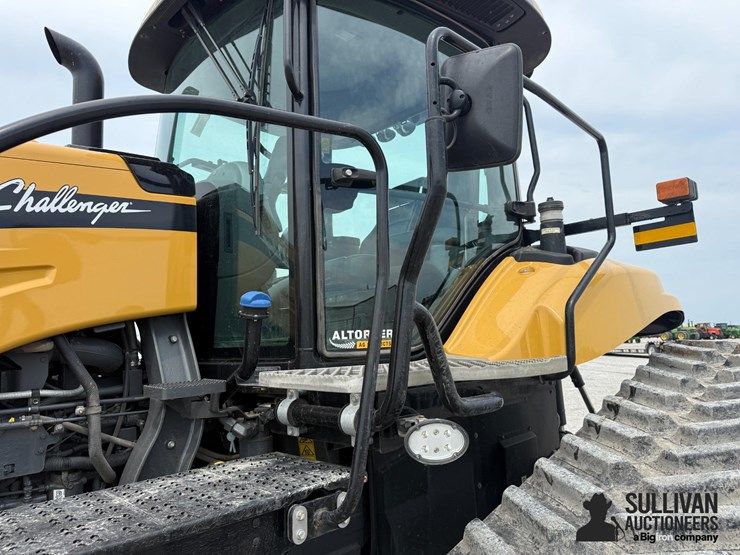 2017-challenger-mt755e-image-14