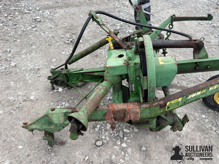 john-deere-38-image-10