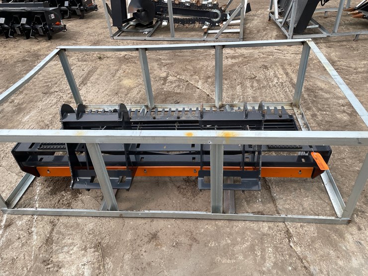 #9795-•-wolverine-skid-steer-land-leveler-attachment-image-5