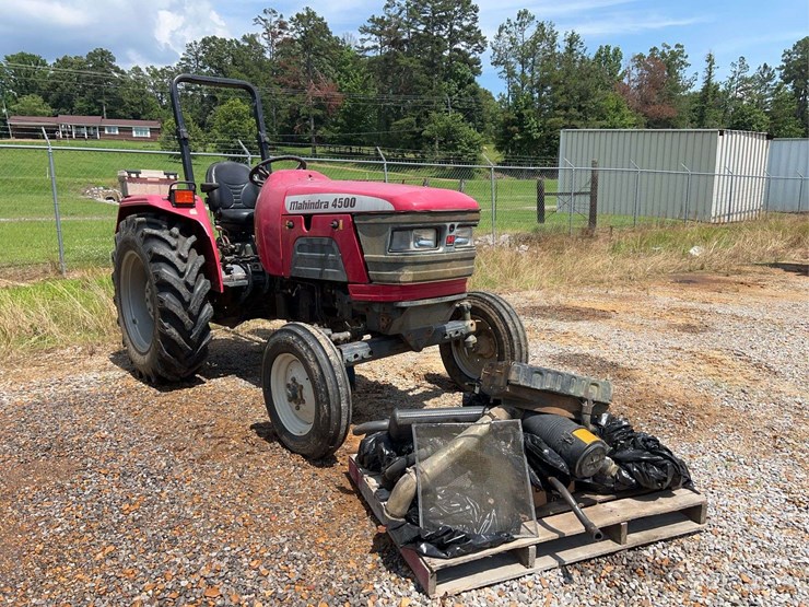 2005-mahindra-4500-image-1
