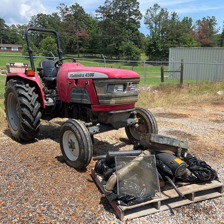 2005 MAHINDRA 4500