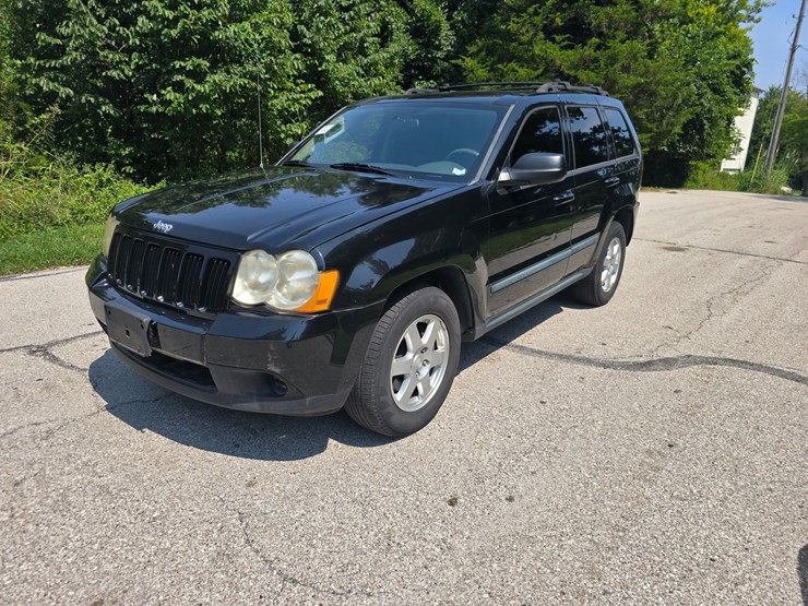 2009-jeep-grand-cherokee-image-3