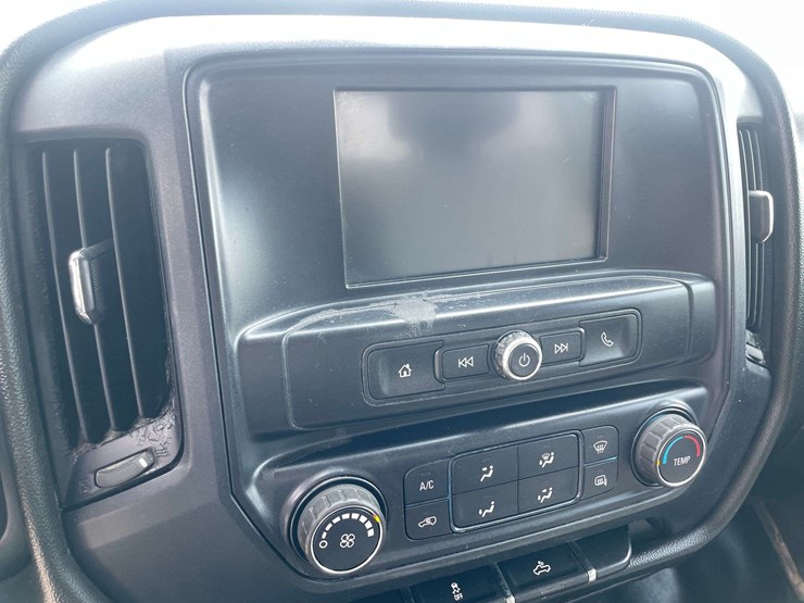 2017-chevrolet-silverado-1500-image-13