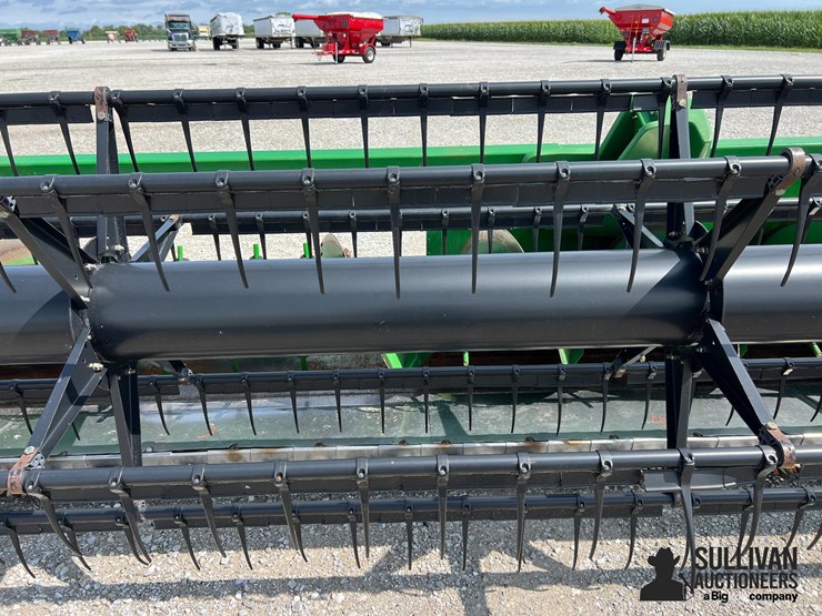 2010-john-deere-630f-image-18