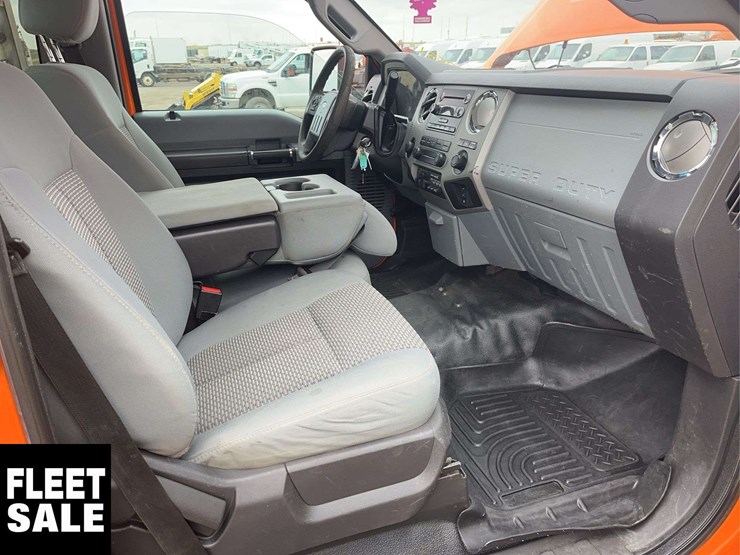 2015-ford-f550-image-19