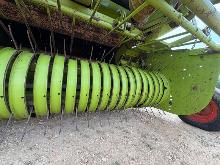 2003-claas-66-image-19