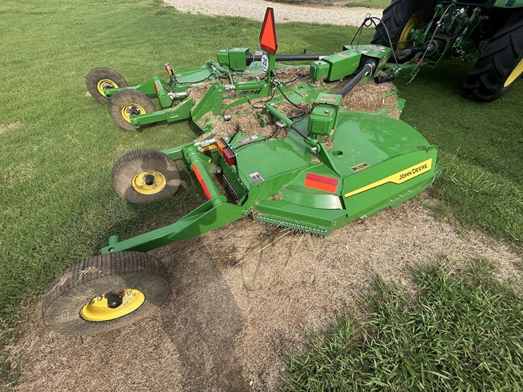 2024-john-deere-fc12e-image-5