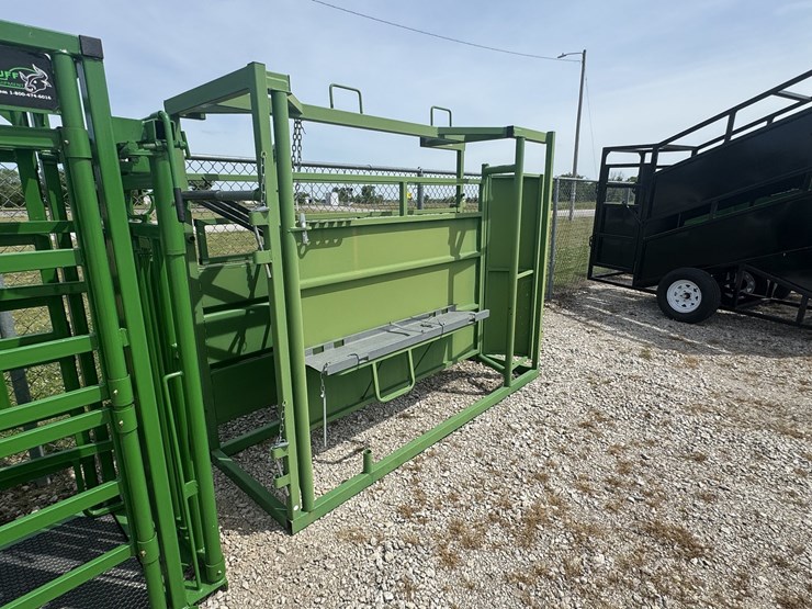 new/unused-real-tuff-8.5'-adjustable-alley-image-2