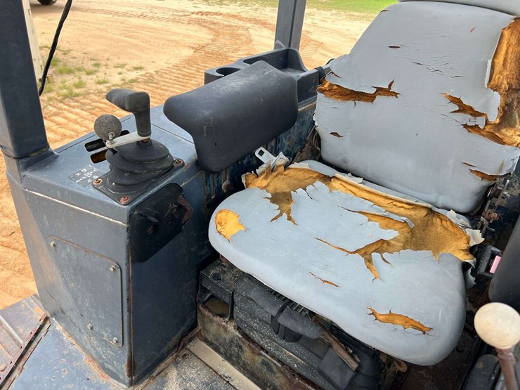2007-deere-650j-lgp-image-35