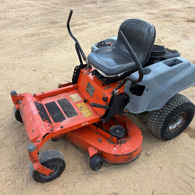 Husqvarna 42" Zero Turn Lawn Mower