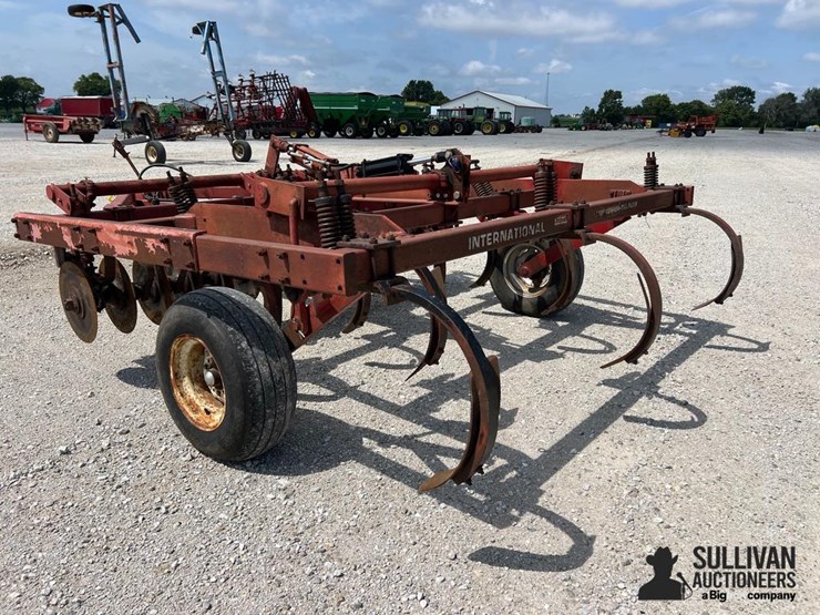 case-ih-6500-image-7