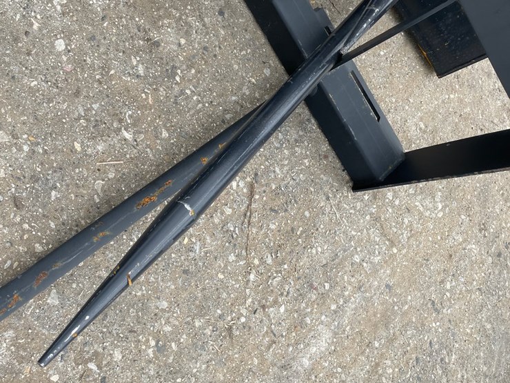#9780-•-jct-2-tine-bale-spear-attachment-image-3