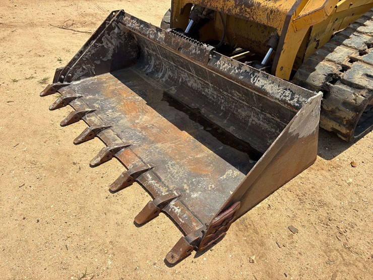 2019-caterpillar-299d2-image-14