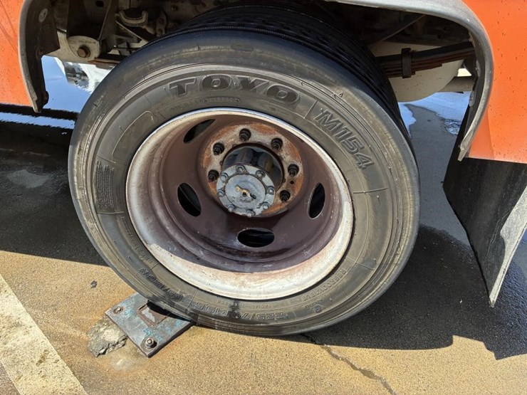 2001-ford-f450-image-5