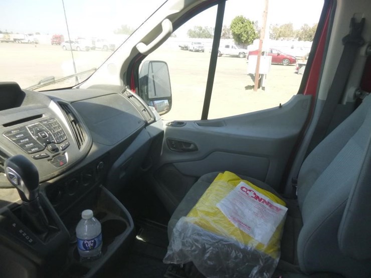 2016-ford-transit-image-11